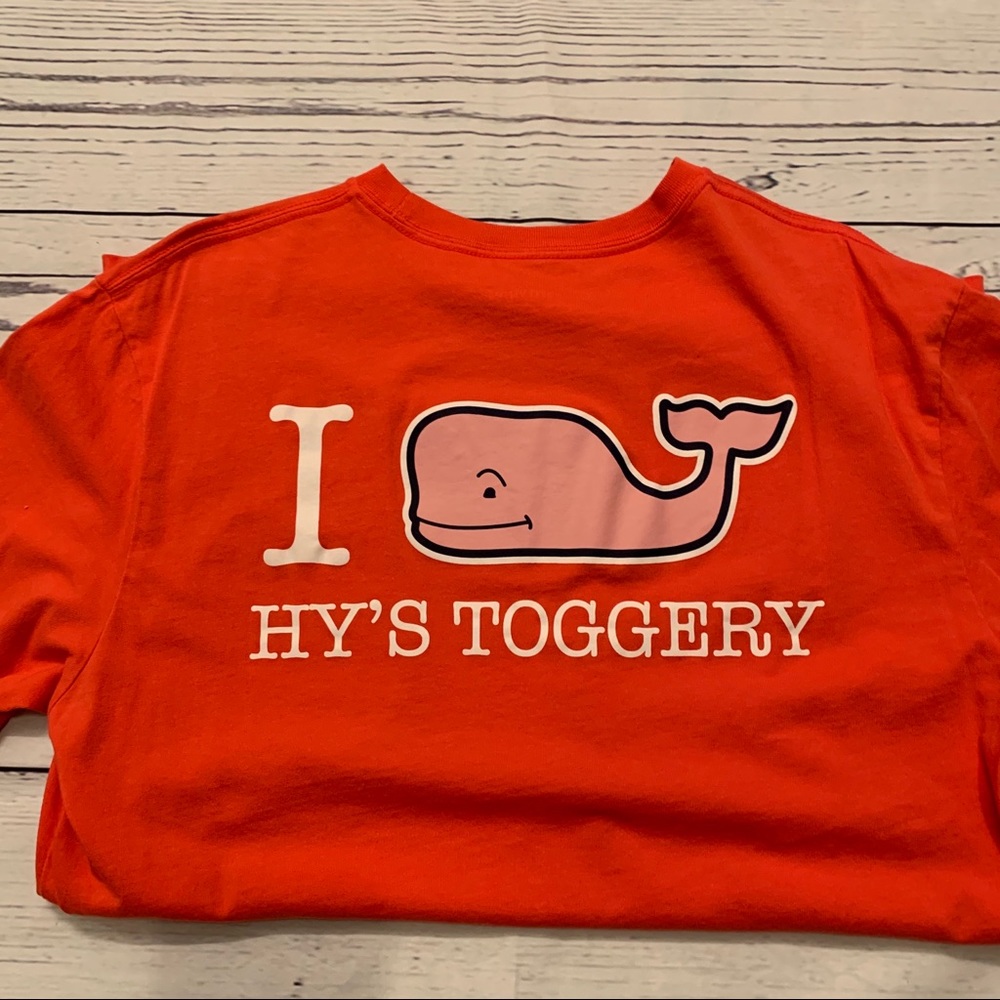 Vineyard Vines pocket T-shirt